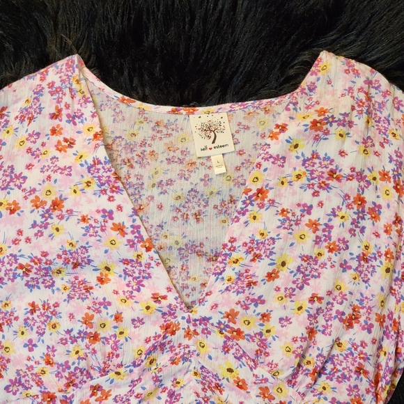 Floral Long Sleeve Smocked Crop V-Neck Blouse Juniors Size L - Picture 5 of 8